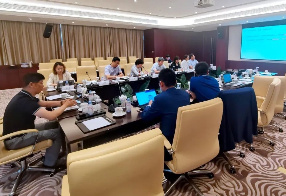 做爱视频
赴华为开展数字化转型专题调研