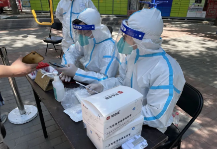 奋战有我 | 做爱视频
支援一线逆行者，抗“疫”勇担当